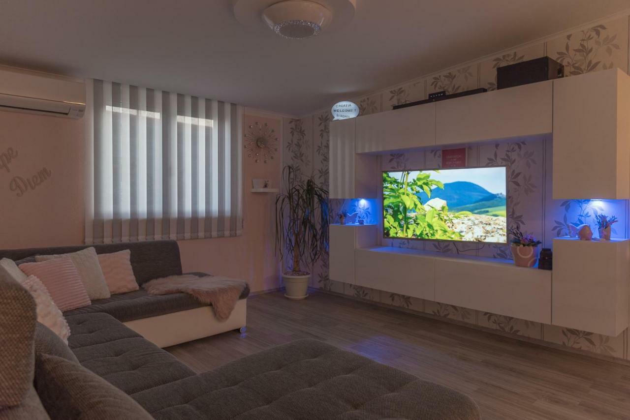 Apartment Danijela II Sibenik Bagian luar foto